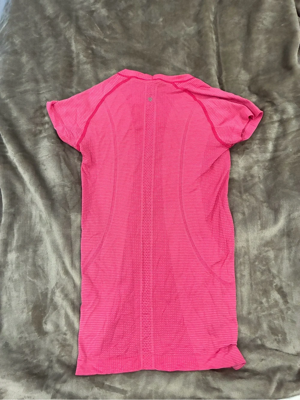 lululemon athletica Hot Pink Short Sleeve Workout Tee